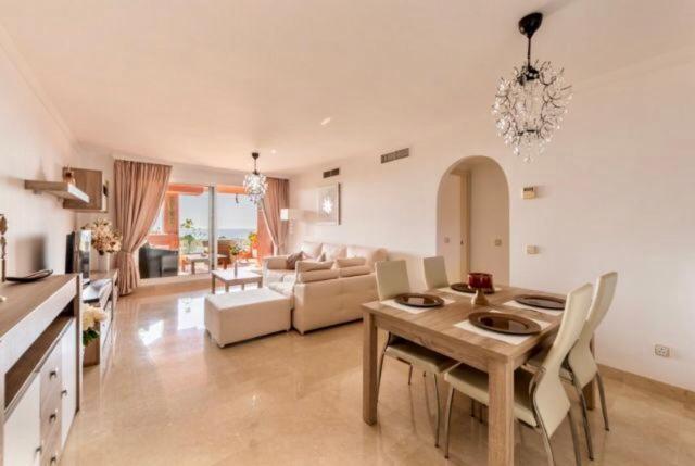 Apartamento El Patio Doña Julia Casares Exterior foto
